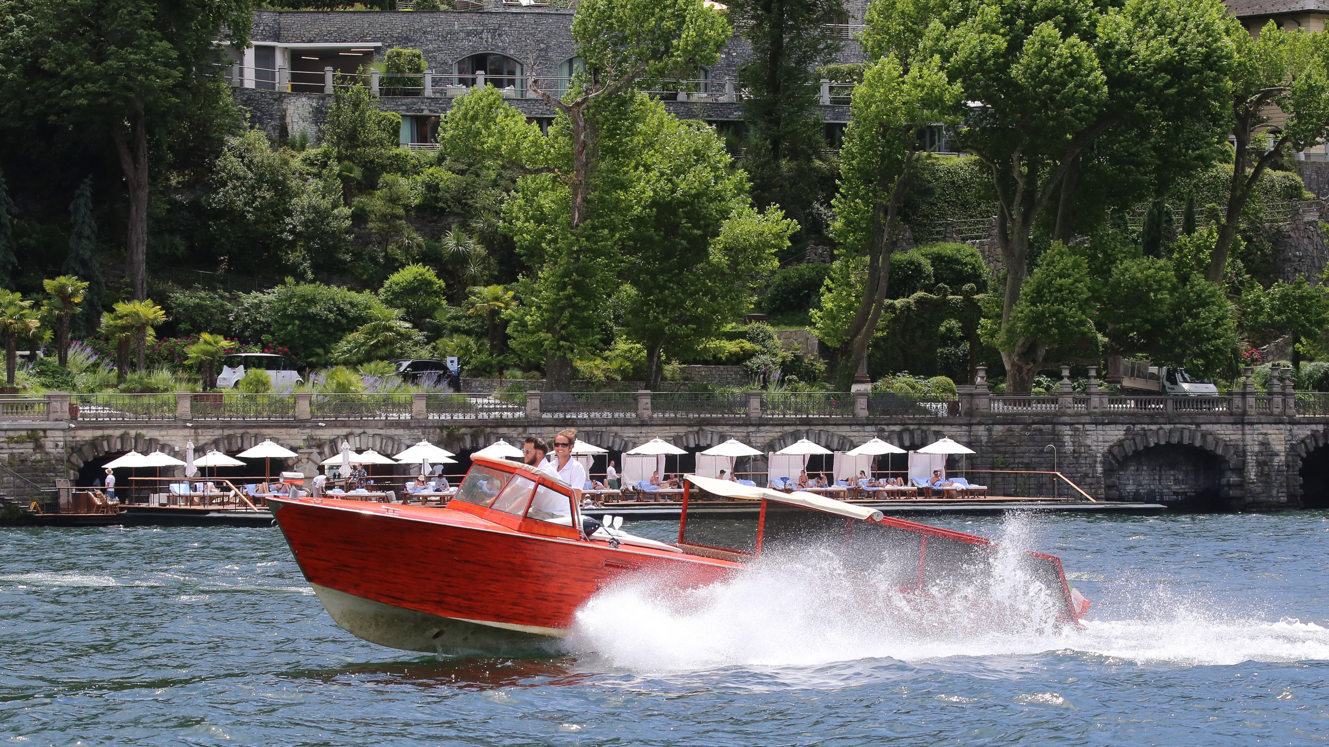 Lario Shuttle Boat