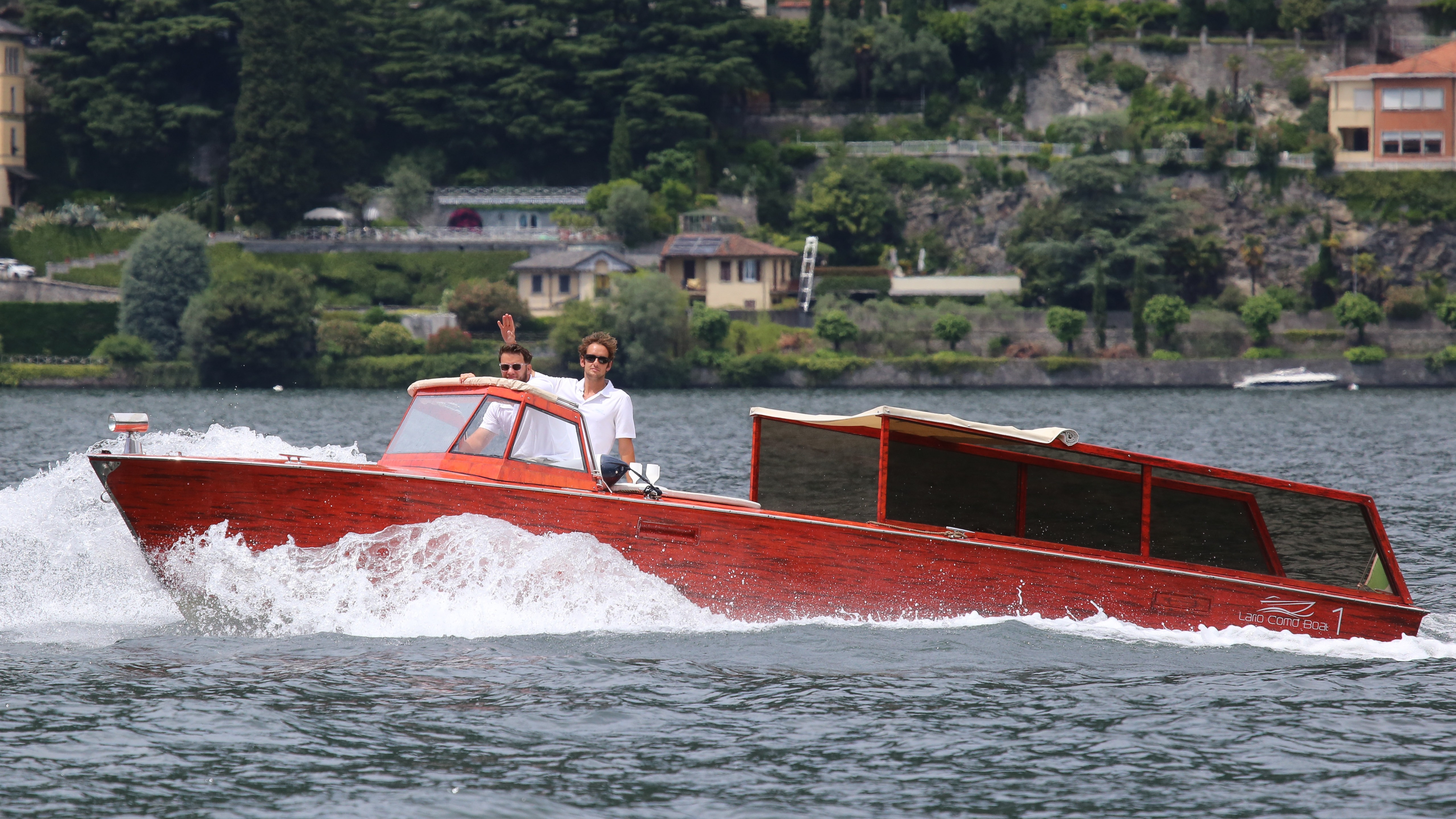 Lario Shuttle Boat